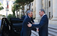 Ceyhun Bayramov ATƏT-in sədrini belə qarşıladı &ndash; FOTO