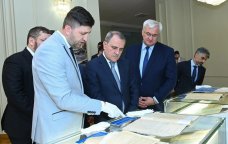 Ceyhun Bayramov Ukrayna XİN-də Azərbaycana dair arxiv sənədlərlə tanış oldu &ndash; FOTO