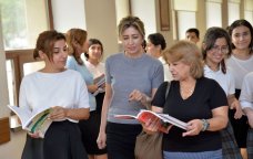 Müəllimlərin maaşı ilə bağlı YENİ TƏKLİF &ndash; Şagirdlərin nəticəsinə görə hesablanacaq?