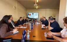 Prezidentin xüsusi nümayəndəsi rumıniyalı iş adamlarını Qarabağa dəvət etdi - FOTO