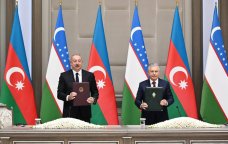 Azərbaycanla Özbəkistan arasında əbədi dostluq haqqında Müqavilə imzalandı &ndash; FOTO
