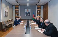 Avstriyanın yeni səfiri etimadnaməsinin surətini Ceyhun Bayramova təqdim etdi &ndash; FOTO