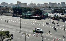 DİQQƏT! &ldquo;Gənclik&rdquo;də avtobusların dayanacaq yeri dəyişdirildi &ndash; FOTO