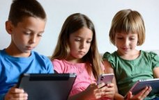 Uşağın telefonunu yoxlamaq şəxsi həyata müdaxilədir? &ndash; Hüquqi İZAH
