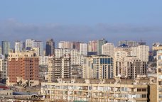 Bakıda binaların fasadları güclü küləyə davamlıdırmı? &ndash; Memardan AÇIQLAMA