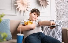 Nə fast food, nə də saatlarla telefon oyunu &ndash; Uşaqların hədsiz kökəlməsinin gizli səbəbi BƏLLİ OLDU