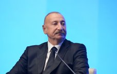 İlham Əliyev: &ldquo;Ulu Öndərin siyasi xətti dəyişməz olaraq qalır&rdquo;