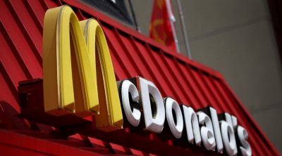 Rusiyada “McDonald's” yeni adla fəaliyyətə başlayır - “M” çıxarılır