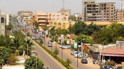 Burkina Faso üç fransız diplomatı ölkədən QOVDU