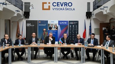 Ceyhun Bayramov “CEVRO” İnstitutunda çıxış edib - FOTO