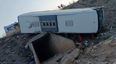 Ermənistana gedən İran turistlərinin avtobusu aşdı: 5 ölü var - VİDEO
