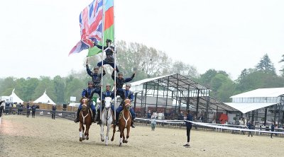 Qarabağ atları Britaniyada təmsil olunublar - FOTO 
