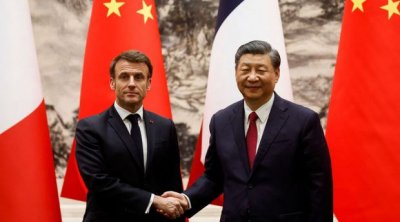 Fransalı siyasətçi: “Çin lideri Makronu alçaldıb” - FOTO