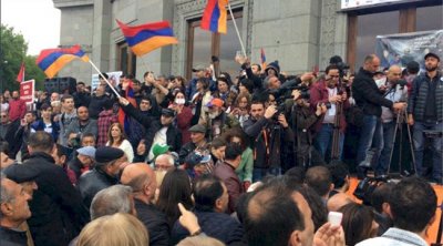 VAXT BİTDİ! Ermənistan müxalifəti Paşinyanın impiçmentinə başlayır