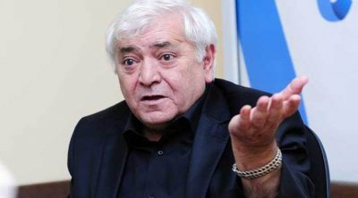 Aqil Abbas: “Yaşı 70-i ötmüş bütün deputatları bir yerə yığıb güllələmək lazımdır”