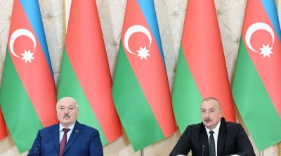 İlham Əliyev və Aleksandr Lukaşenko mətbuata bəyanatlarla çıxış edirlər - FOTO