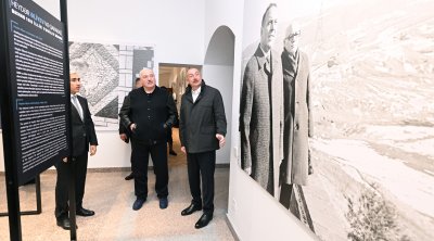İlham Əliyev və Aleksandr Lukaşenko “Heydər Əliyev və Qarabağ” sərgisində - FOTO  
