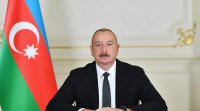 Əlcəzair Prezidenti Azərbaycan liderini TƏBRİK ETDİ 