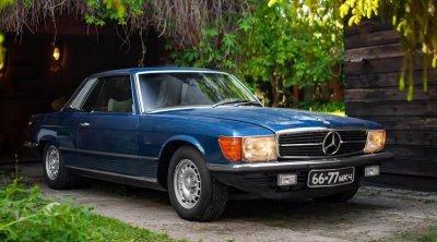 Almaniya kanslerinin Brejnevə hədiyyə etdiyi “Mercedes” satışa çıxarıldı