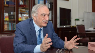 Polad Bülbüloğlu: “Şuşalılar məni deputat seçsələr, çox sevinərəm”