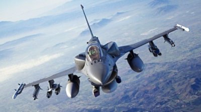 Ukrayna 10 ədəd F-16 qırıcısı aldı - İlin sonunda 20 olacaq