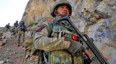 Türkiyə Ordusu 8 PKK terrorçusunu MƏHV ETDİ