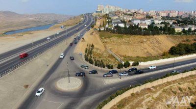 Bakının daha bir küçəsi GENİŞLƏNDİRİLİR - FOTO