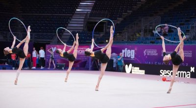 Gimnastlarımız dünya çempionatında gümüş medal qazandılar - FOTO