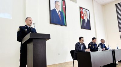 Qusar məktəbliləri polis tərəfindən erkən nikahın səbəb olduğu problemlər barədə MƏLUMATLANDIRILIB - FOTO