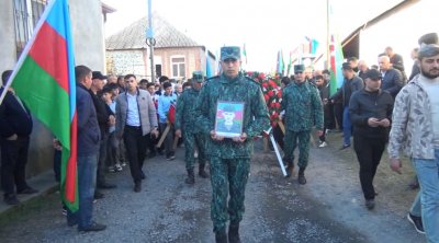 Birinci Qarabağ müharibəsi şəhidi Ramiz Mahmudov Zaqatalada dəfn edildi - FOTO/VİDEO