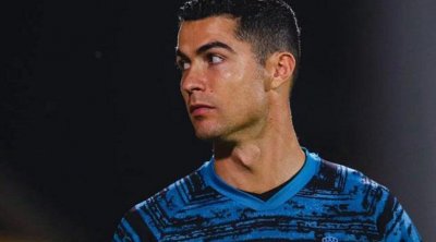 Ronaldo "Messi" şüarlarına belə cavab verdi