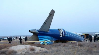 Təyyarə qəzasında həlak olan pilot Bakı Avropa Liseyinin məzunu olub - FOTO