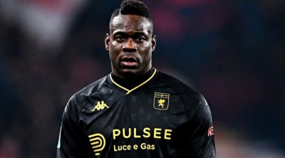 Balotelli yenə klubunu DƏYİŞİR