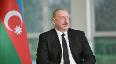 Prezident: “Azərbaycan öz oğul və qızlarının qəhrəmanlığını həmişə layiqincə qiymətləndirib”