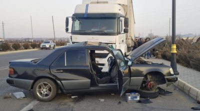 Kəngərli rayonunda yol qəzası baş verib, iki nəfər yaralanıb - FOTO