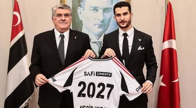 "Beşiktaş" kapitanı ilə yeni müqavilə İMZALADI