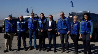 Niderlandın xarici işlər naziri Ermənistan-Azərbaycan sərhədinə gəldi - FOTO