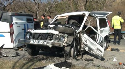 Zaqatalada ZƏNCİRVARİ QƏZA: Bir nəfər öldü, 7 nəfər xəsarət aldı - FOTO