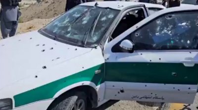 İranda polis avtomobillərinə HÜCUM – Ölənlər var – VİDEO
