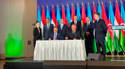 Azərbaycanla Macarıstan arasında səhiyyə sahəsində əməkdaşlıq memorandumu İMZALANDI - FOTO