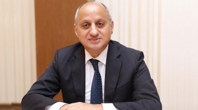 Əliməmməd Nuriyev yas mərasimlərinin sadələşdirilməsinin hüquqi tərəfindən DANIŞDI