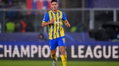 Rusiya Kiyevdə Ukrayna millisinin futbolçusunun evinə zərbə endirdi - VİDEO
