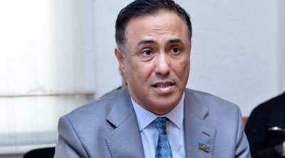 Elman Nəsirovu İşçi Qrupuna salmadılar - Narazılıq etdi