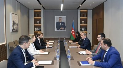 Ceyhun Bayramov ABŞ rəsmisi ilə nəyi müzakirə etdi?