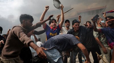 Nepal həbsxanalarından 15 mindən çox məhbus qaçdı