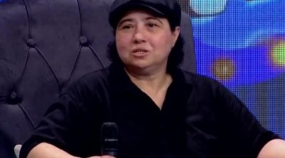 “Aygün Bəylər buna görə kişi paltarı geyinirdi”