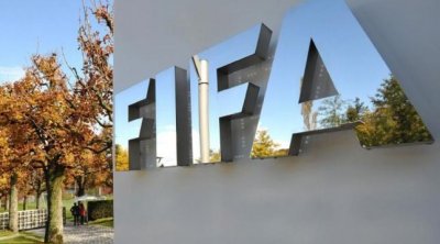 FİFA 7 oyunçunu futboldan KƏNARLAŞDIRDI