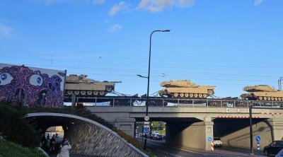 ABŞ tankları Rusiya sərhədinə GƏTİRİLDİ