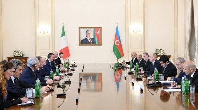 Azərbaycan və İtaliya prezidentlərinin geniş tərkibdə görüşü KEÇİRİLDİ - FOTO