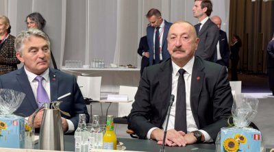 İlham Əliyev Aİ-nin plenar sessiyasında iştirak edir - FOTO